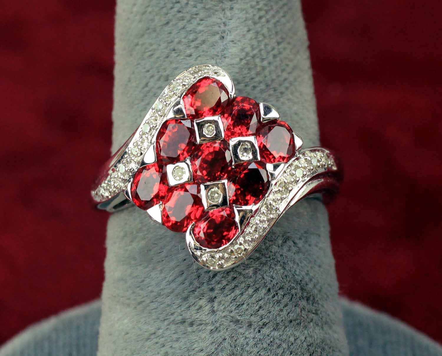 10K Gold Ring w/ Ruby Colored Stones, Sz. 6.5