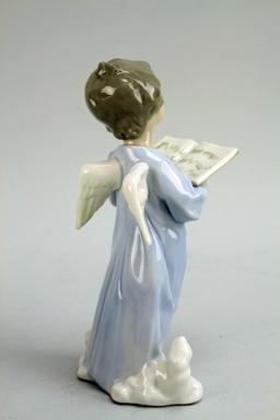 Lladro "Angelic Voice" #5274 Porcelain, Spain