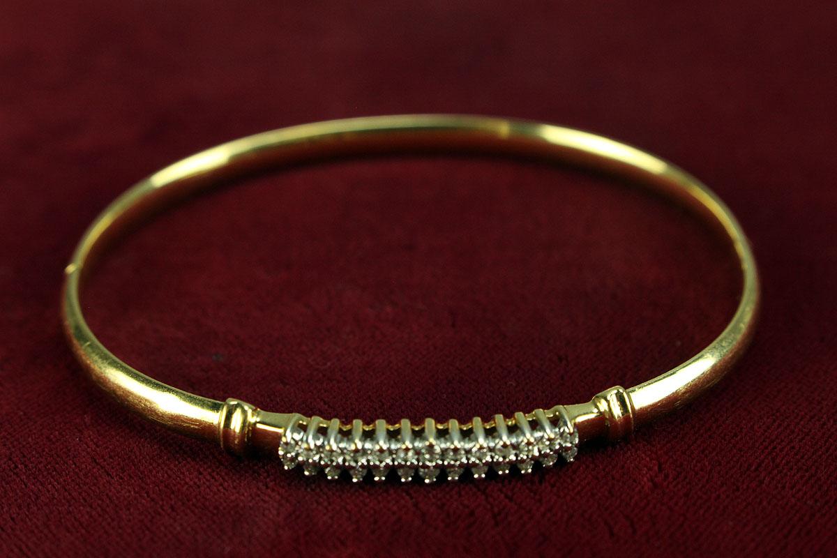 14k Gold Bee Brooch & Bracelet, 10.2 Grams