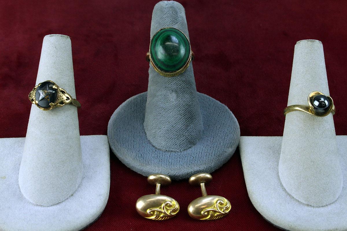 Assorted 10k Gold Jewelry Items: Rings, Cuff Links