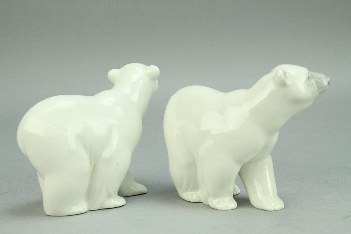 2 Llardro Porcelain Polar Bears, Spain