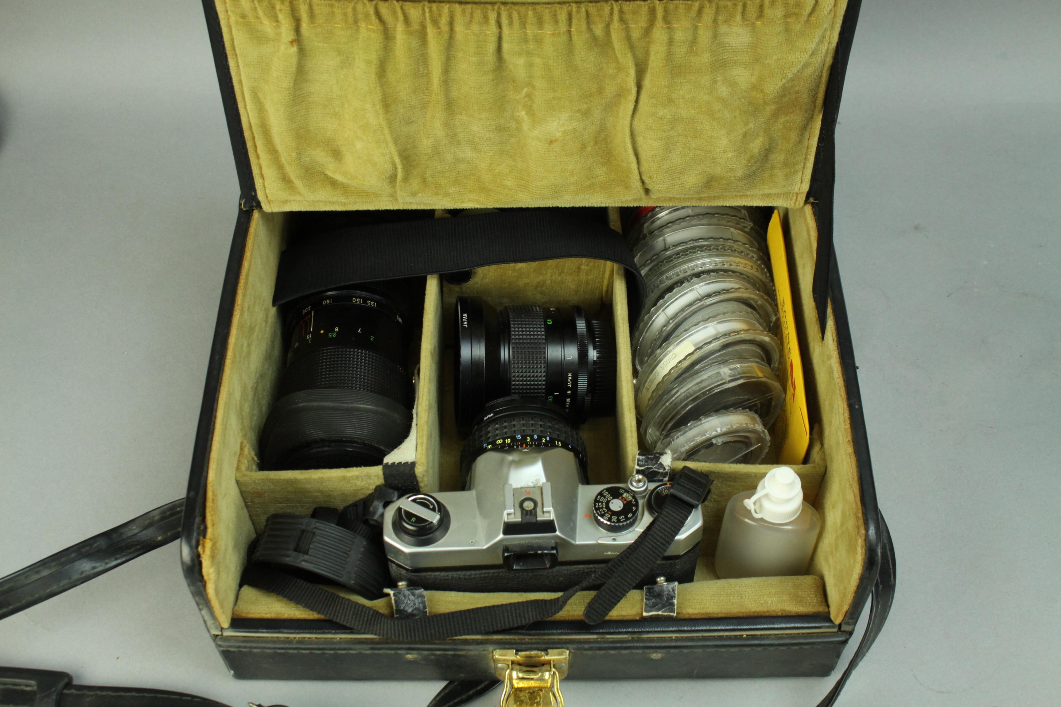 Vintage Pentax 35mm Film Camera Set