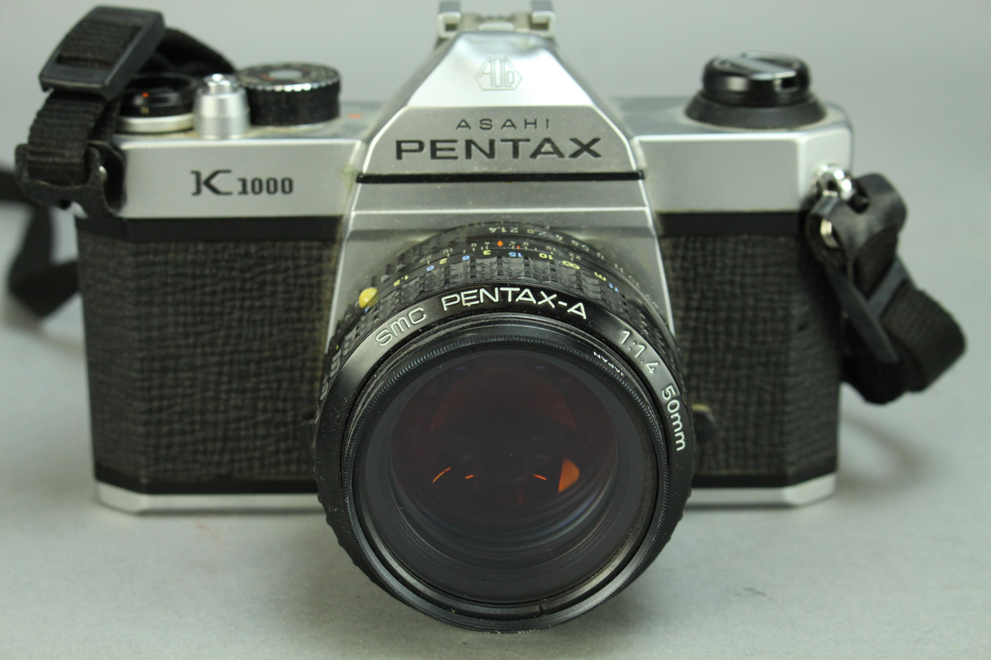 Vintage Pentax 35mm Film Camera Set