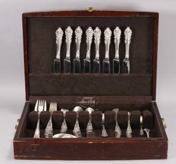 Wallace Silver "Sir Christopher" Sterling Silver Flatware, 2,391 Grams
