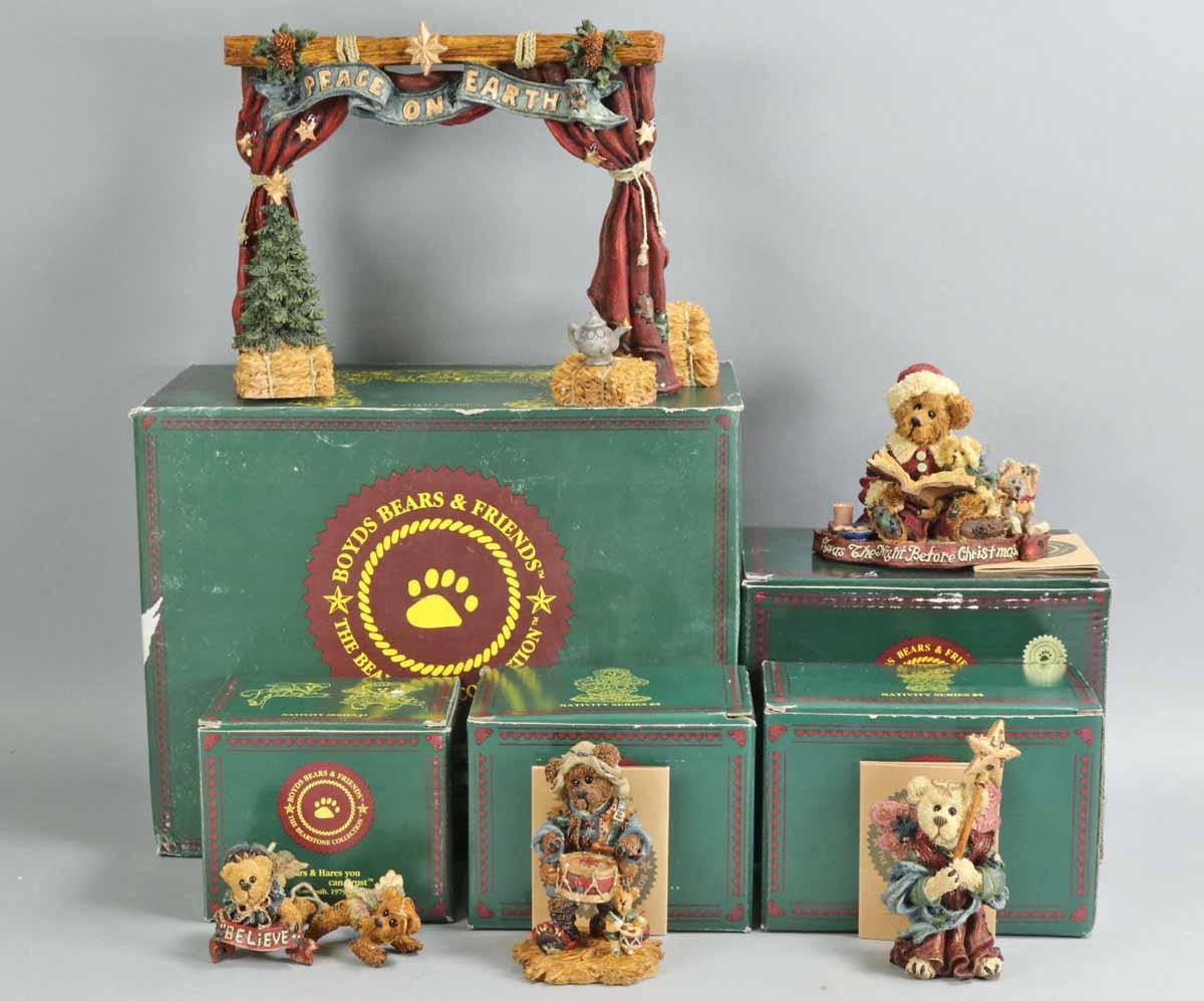 Boyd's Bears & Friends Holiday Collectibles