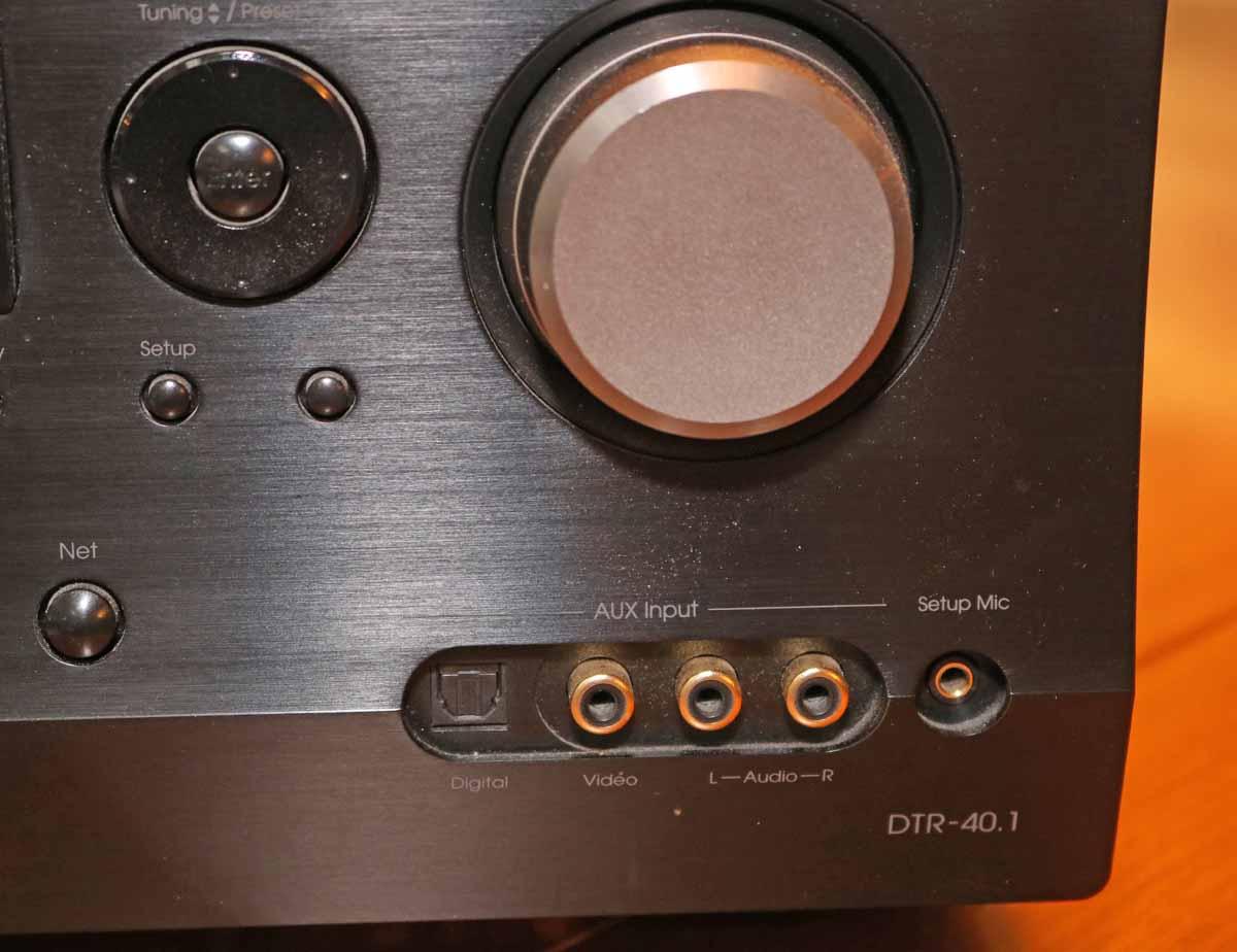 Integra AV Receiver Model DTR-40.1