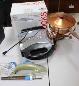 Krups Sandwich Press, Chafing Dish & Electric Knife, Toaster