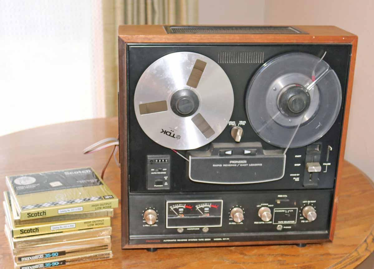 Pioneer RT-71 Reel To Reel Stereo Tape Deck & Blank Tapes