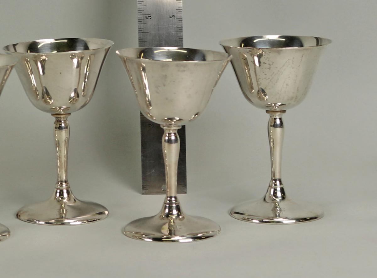 6 Sterling Silver Wine Glasses, 386.5 Grams