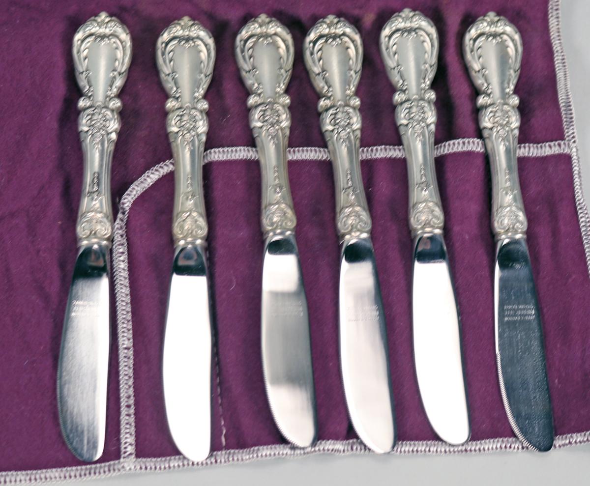 6 Reed & Barton Sterling Silver Handled Butter Knives, 90 Grams