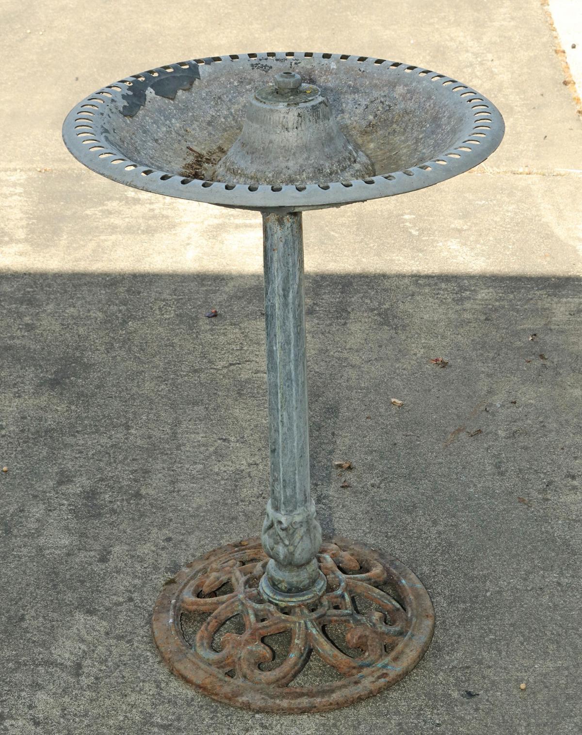 Iron Bird Bath