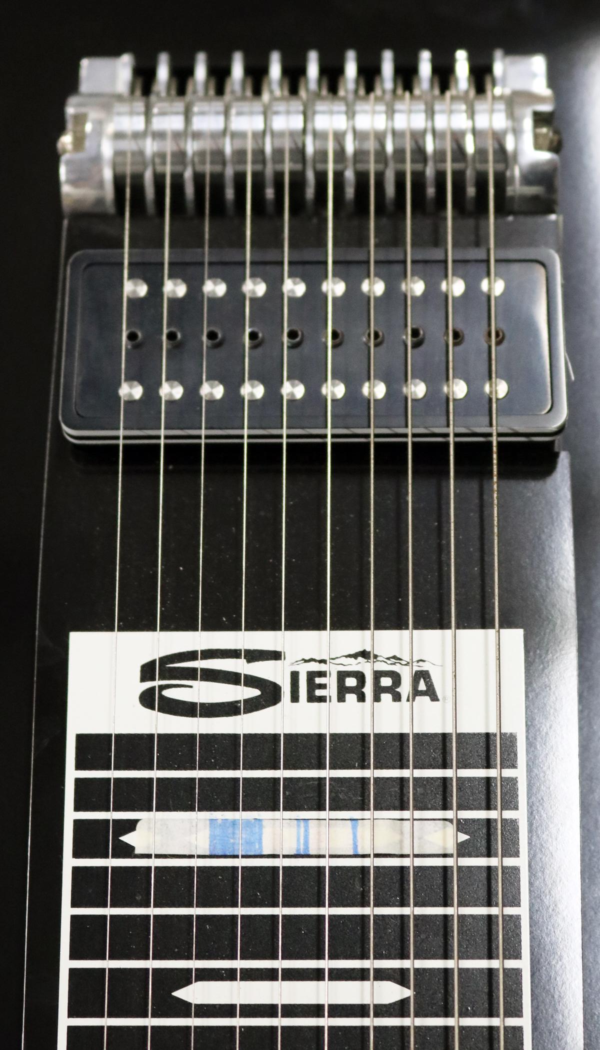 Sierra Crown 25 Pedal Steel Guitar