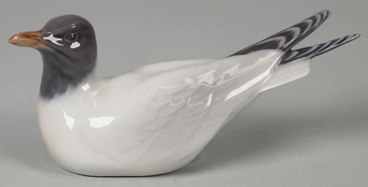 "Seagull", Royal Copenhagen #1468, 1960's Porcelain Figurine