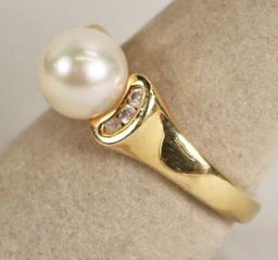 14k Gold Pearl Ring, Sz. 7.5, 3.3 Grams