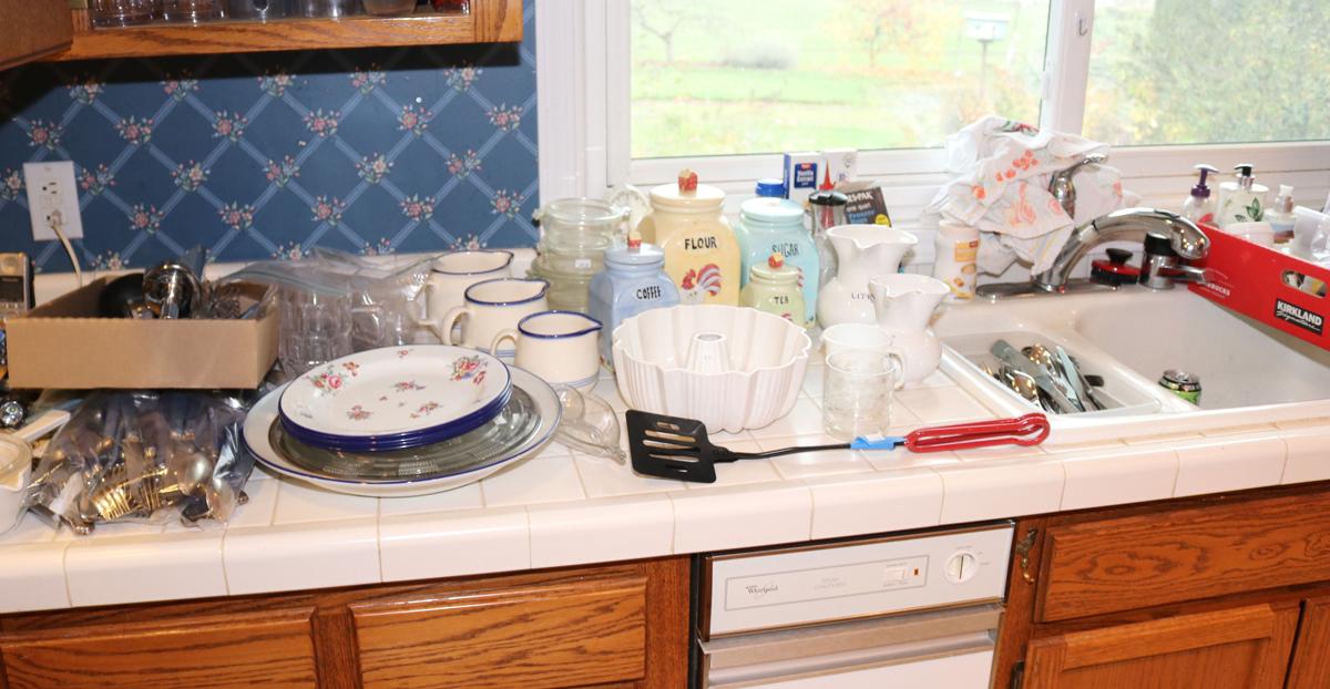 Kitchen - Pots, Pans, Glassware, Etc.