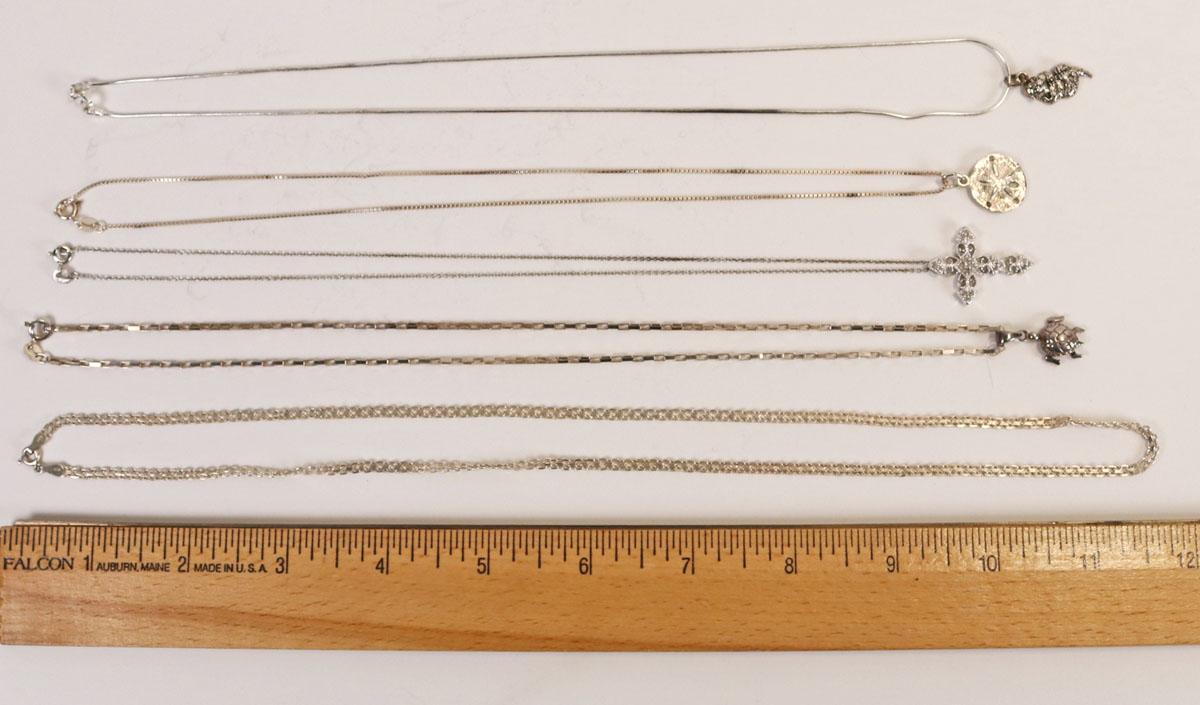 5 Sterling/925 Necklaces & Pendants