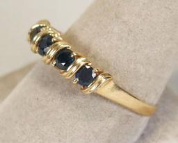 14k Ladies Ring w/ 6 Black Gemstones, Sz. 10.5, 2.9 Grams