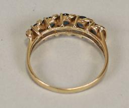 14k Ladies Ring w/ 6 Black Gemstones, Sz. 10.5, 2.9 Grams