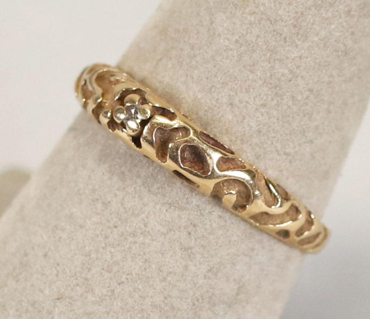 14k Gold Ring, Sz. 6.5, 1.9 Grams