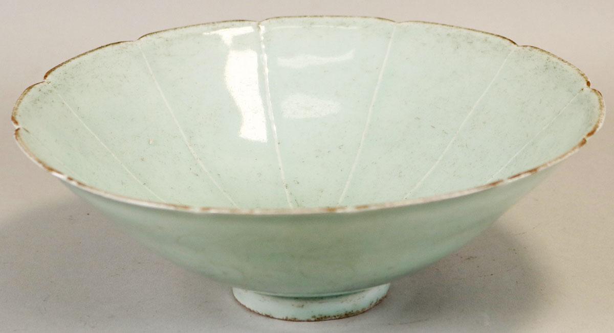 Chinese Celedon Bowl