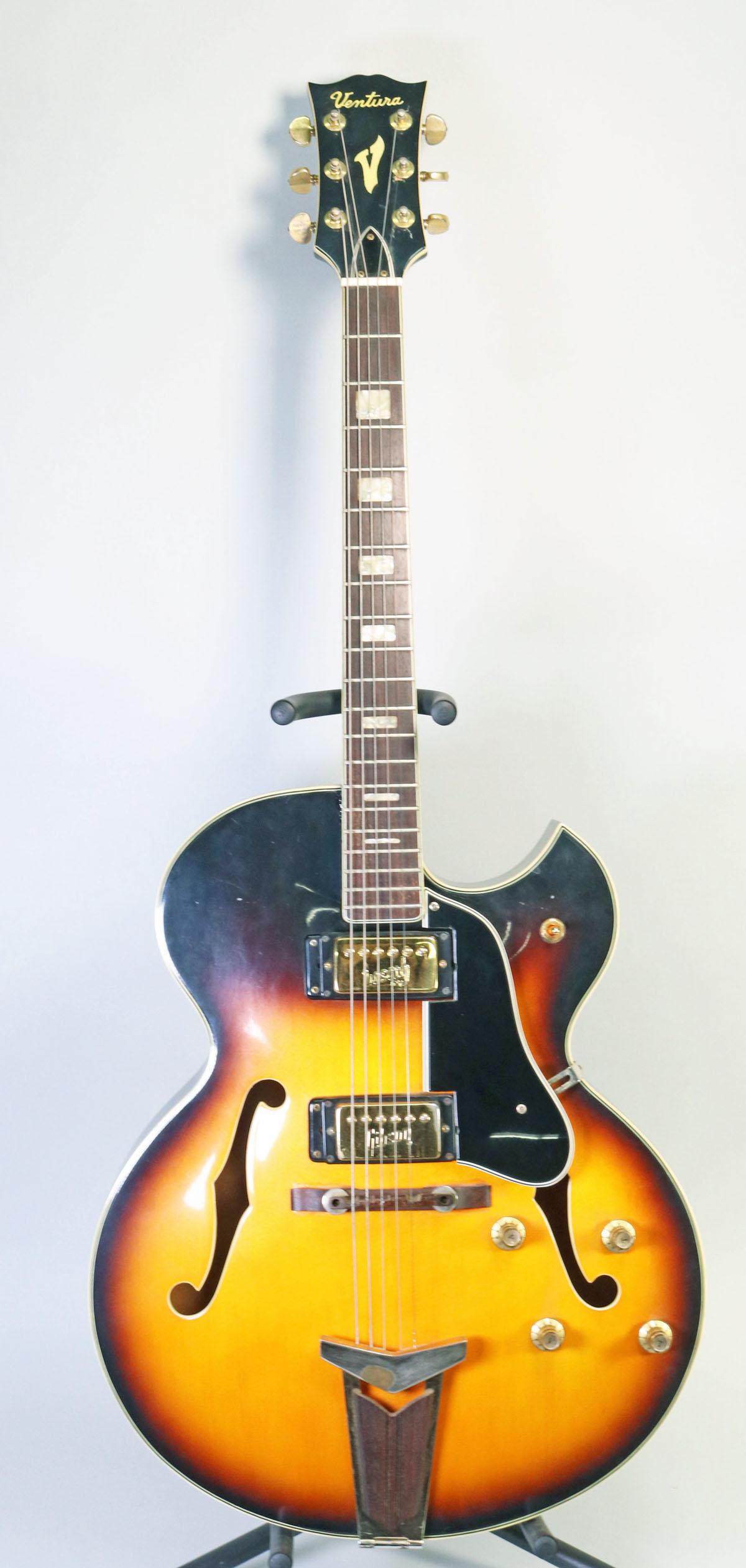 Ventura V-1300 (ES 175 Style) Hollow Body Electric Guitar, Ca. 1970's