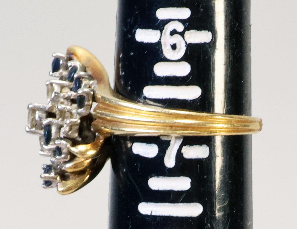 18K Gold Ring W/Diamonds & Blue Gemstones, 6 Grams