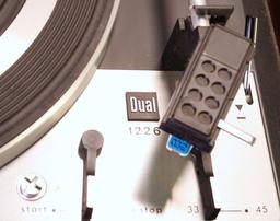 Dual - United Audio 1226 Turntable