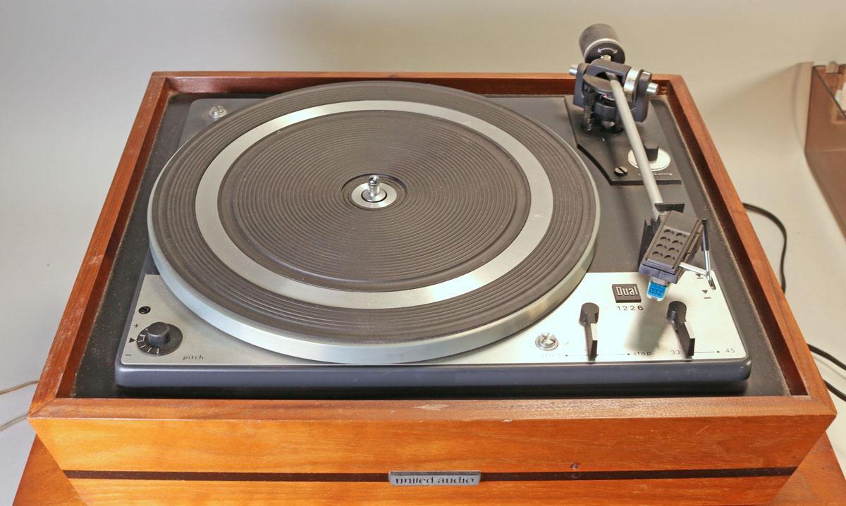 Dual - United Audio 1226 Turntable