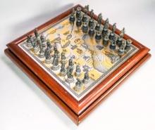 The American War For Independence Chess Set By The Franklin Mint