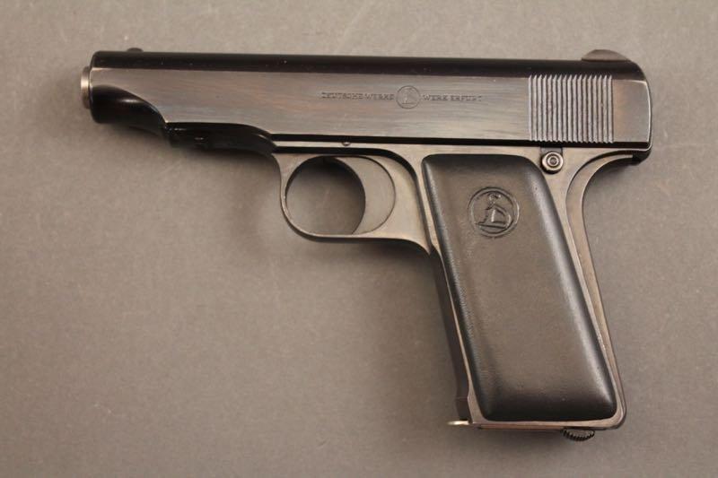 handgun DEUTSCHE WERKE ORTGIES 32 CAL SEMI AUTO PISTOL