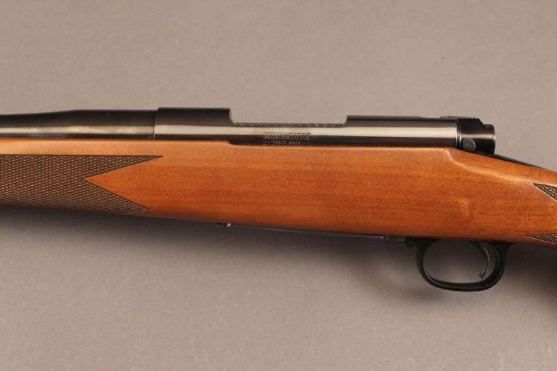 WINCHESTER MODEL 70XTR SPORTER VARMIT 243CAL RIFLE