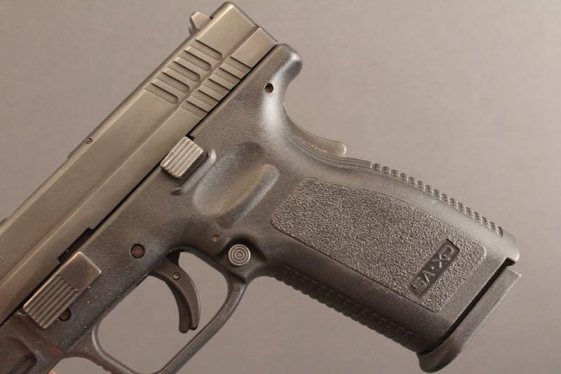 handgun SPRINGFIELD MODEL XD-9 9MM SEMI-AUTO PISTOL