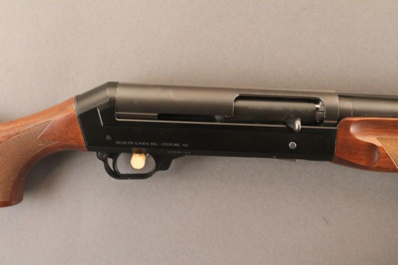 BENELLI SUPER BLACK EAGLE, 12GA SEMI-AUTO SHOTGUN