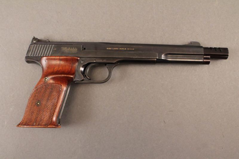 handgun SMITH & WESSON MODEL 41, 22CAL, SEMI-AUTO PISTOL