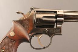 handgun SMITH & WESSON MODEL 17-2, 22CAL, REVOLVER