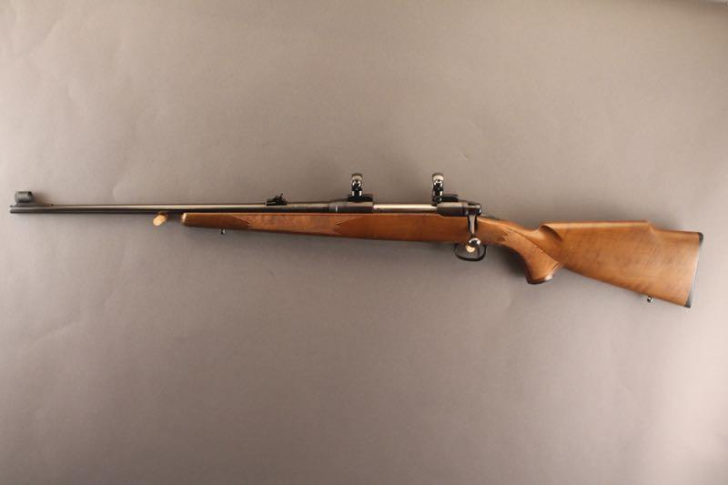 SAVAGE 110CL SERIES J, .270CAL LEFT HANDED BOLT ACTION RIFLE