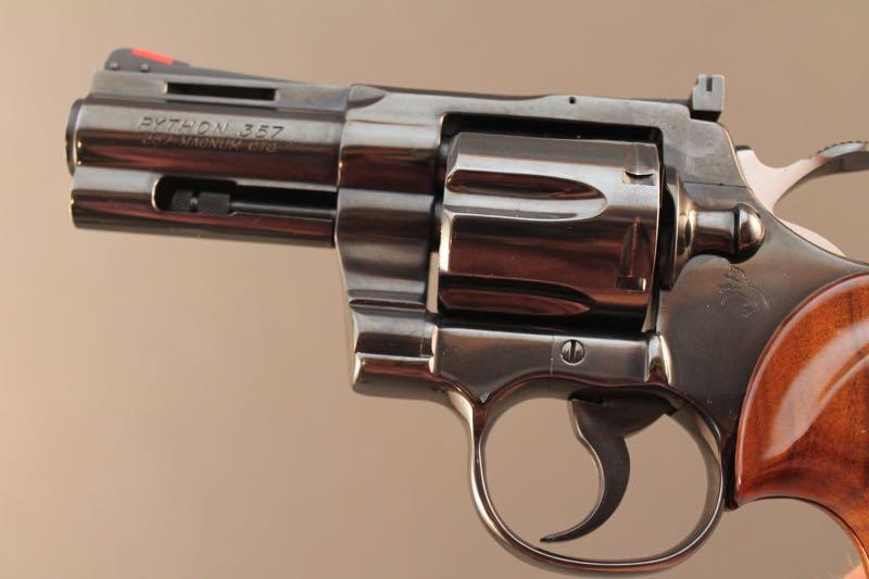 handgun COLT PYTHON, 357MAG DA REVOLVER, S#KO3O32