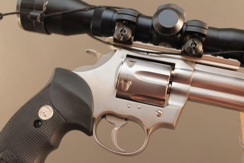 handgun COLT KING COBRA, 357MAG DA REVOLVER, S#KS8043