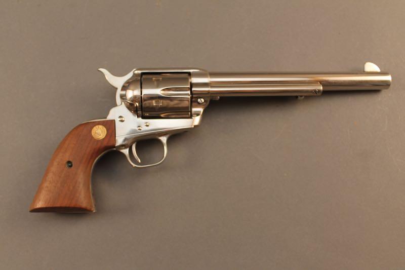 handgun COLT SAA .45 COLT CAL REVOLVER, S#SA18580