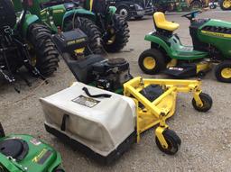 1993 JOHN DEERE 1330