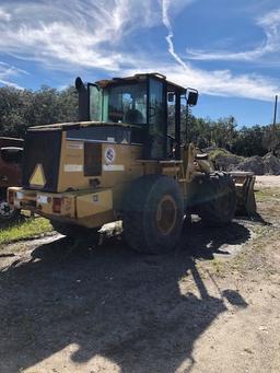 928G Caterpillar Wheel Loader w/ 2.5 Yard Bucket (3100lb) & Forks