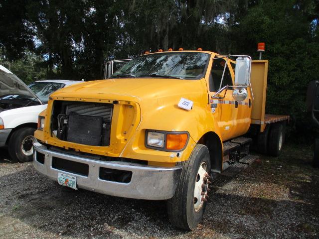 2006 Ford F750 XL Super Duty Crew Cab Flatbed 5.9L Diesel 183171 Miles VIN: 3FRXW75G76V238734