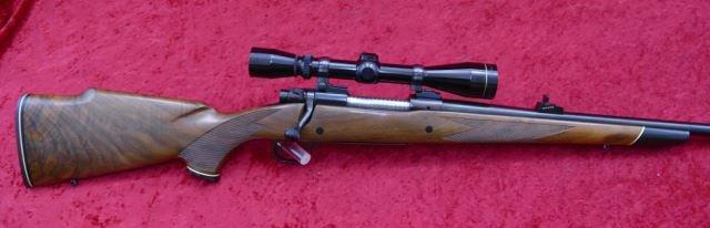 Winchester Model 70 243 cal w/ Leupold Scope