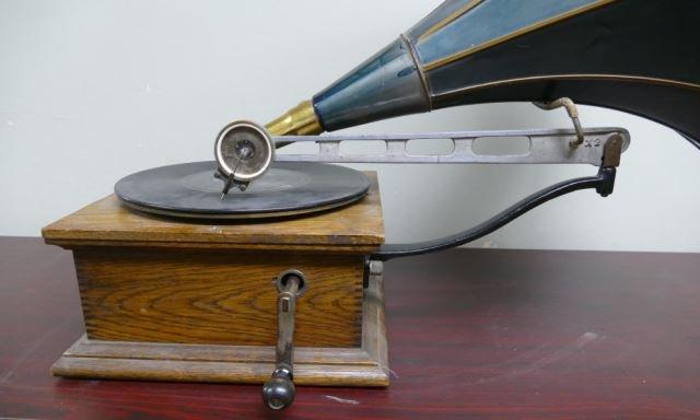 Standard Talking Machine Record Player