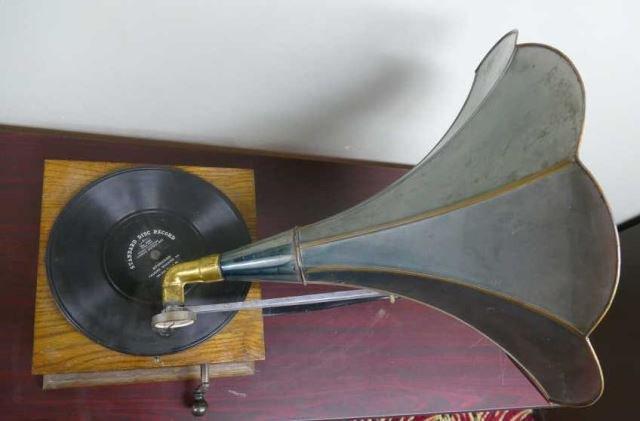 Standard Talking Machine Record Player