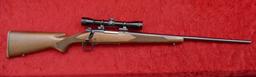 Winchester Model 70 Lt Weight 243 w/Leupold Scope