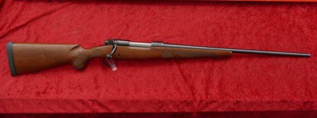 NIB Winchester Model 70 Featherweight 257 Roberts