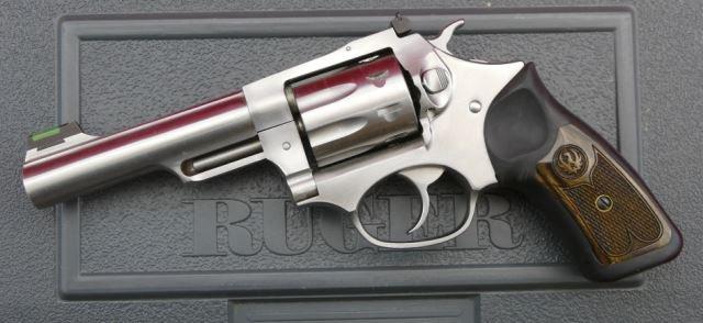 NIB Ruger SP101 22LR Revolver