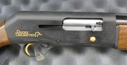 NIB Beretta 2000 Ducks Unlimited Gun of the Year