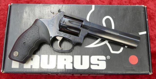 NIB Taurus M17C 17HMR Revolver